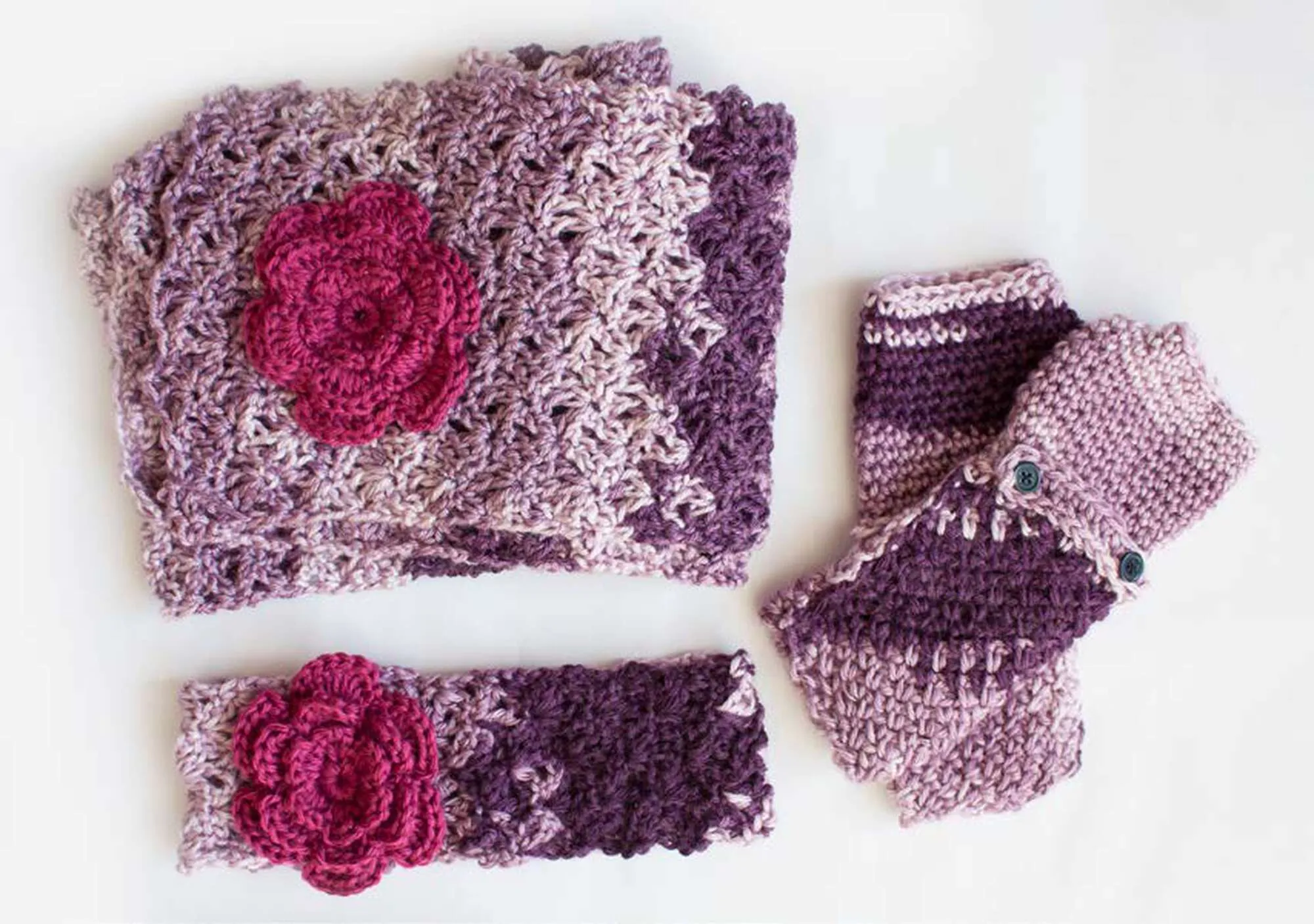 Caron Crochet Cozy Posy Set