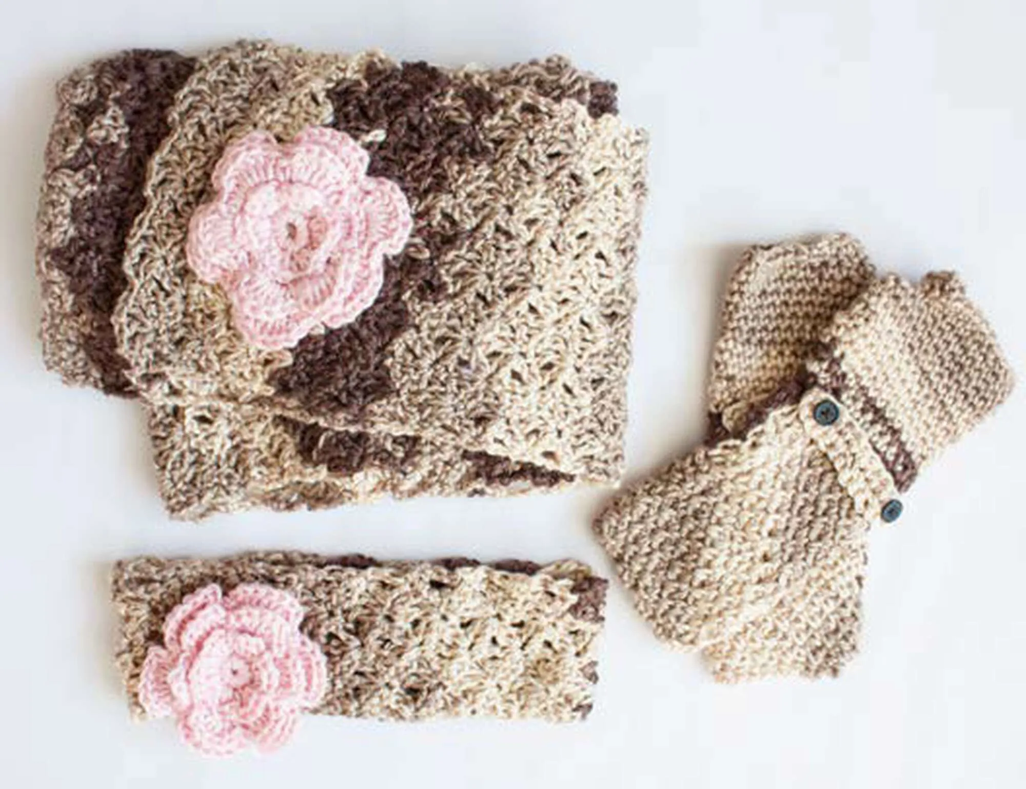 Caron Crochet Cozy Posy Set