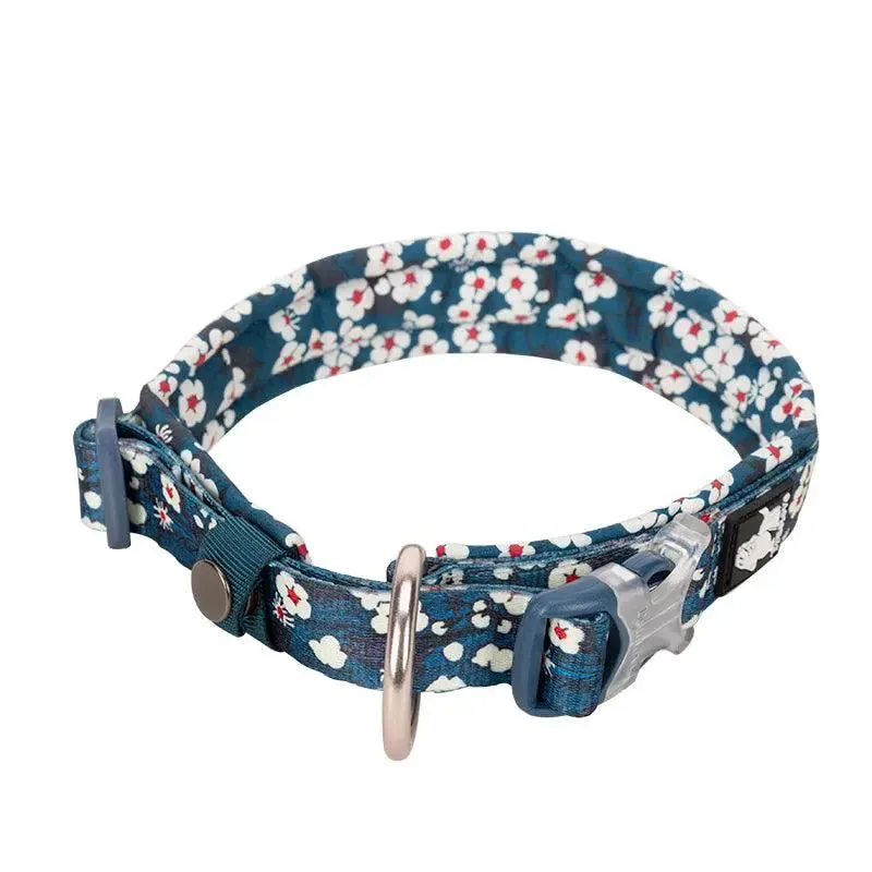 Charming Floral Dog Collar for Stylish Pets