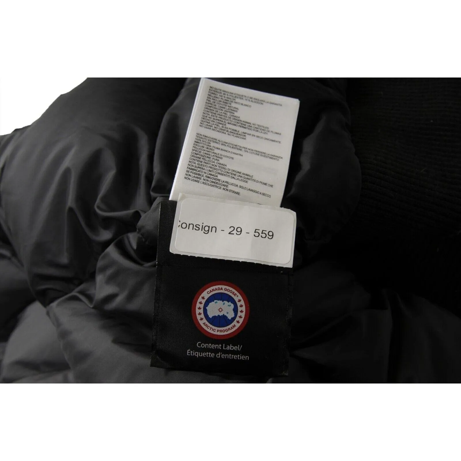 Chilliwack Bomber Jacket Black 7950m Down Fur Puffer Coat