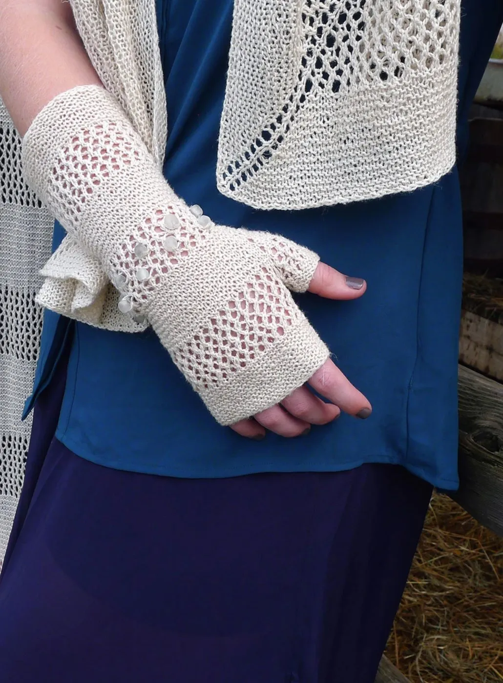 Colors Fingerless Mitts <br/><small>knitting pattern</small>