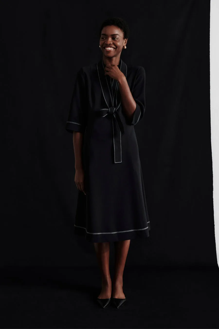 Lauleh Dress - Everyday Crepe :: Black