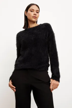 RAY FEATHER YARN CREW NECK SWEATER