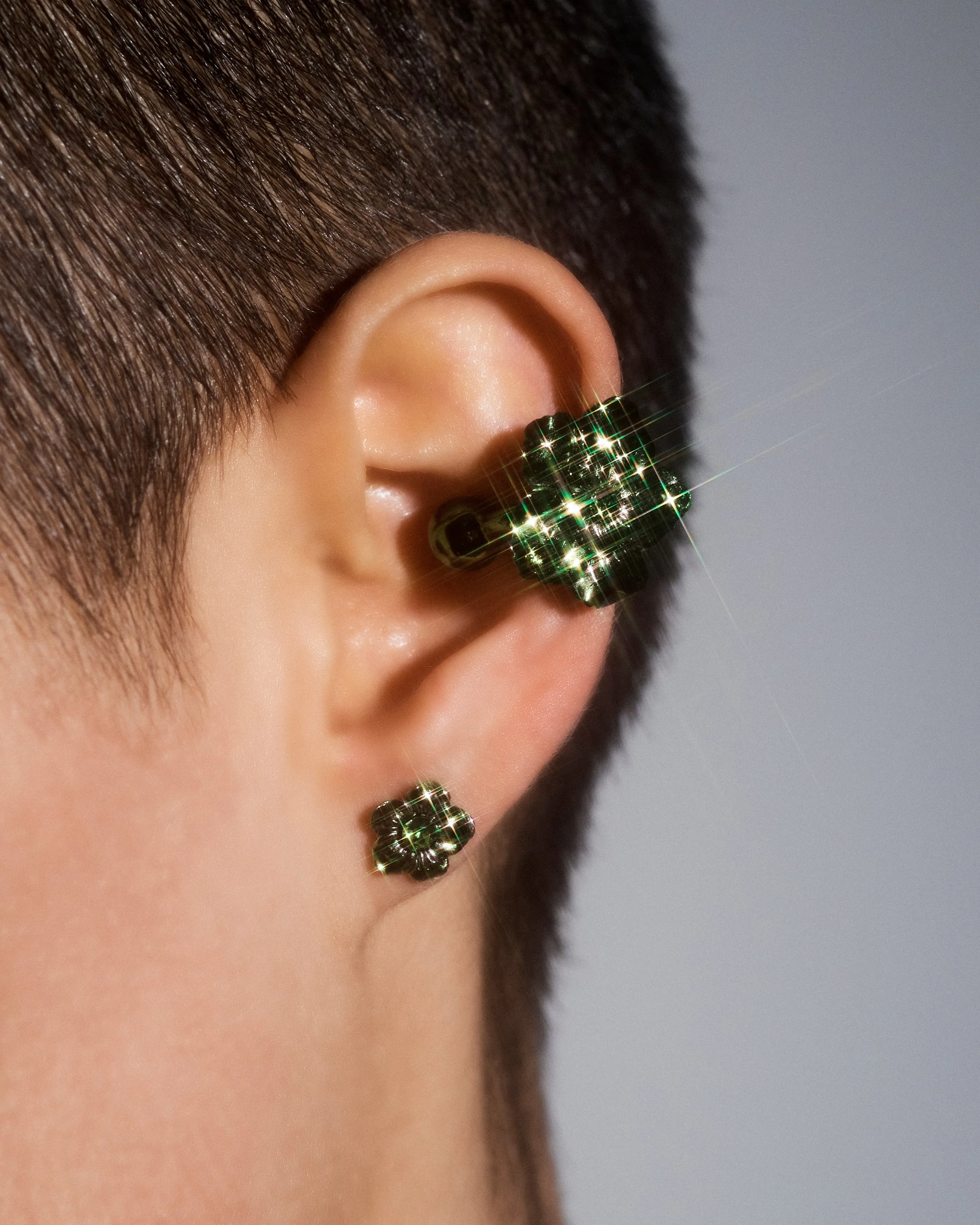 ROSE ETERNE EAR CUFF