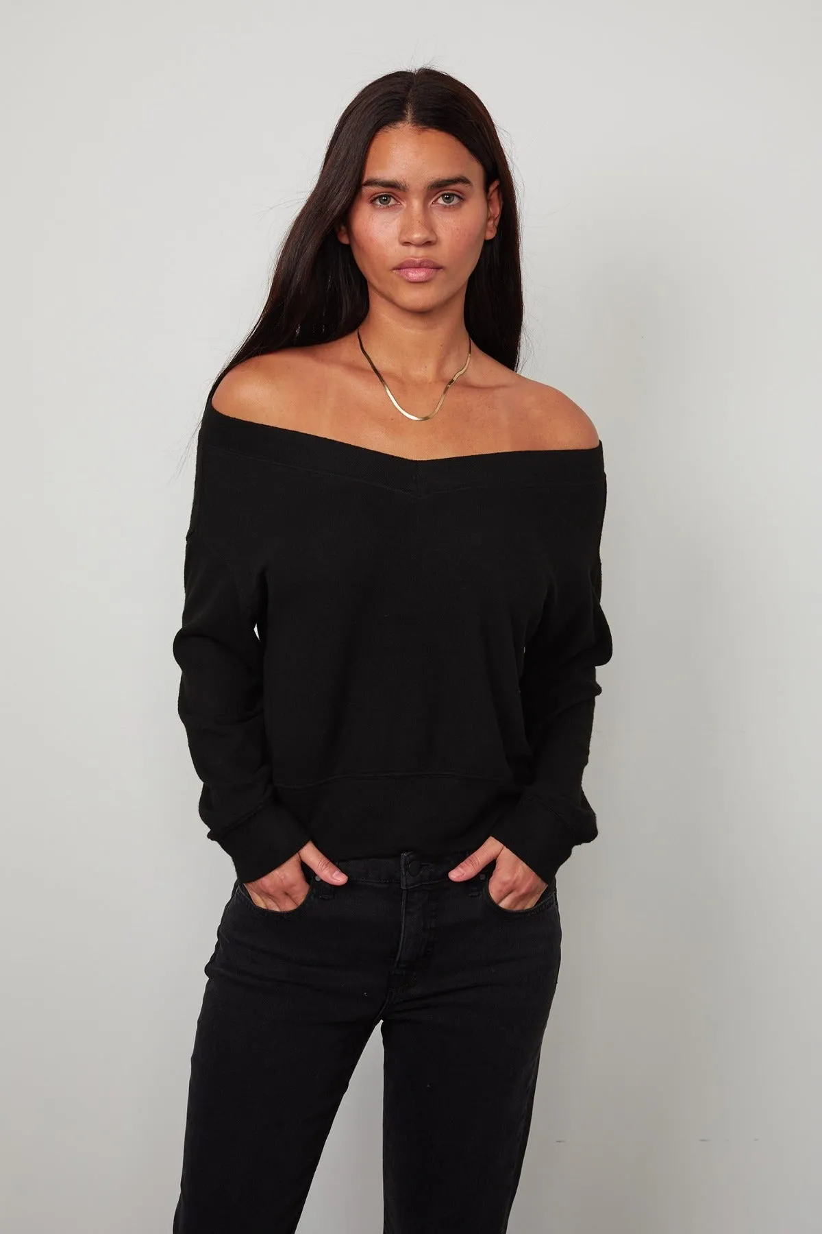 SLOE CROPPED SWEATER