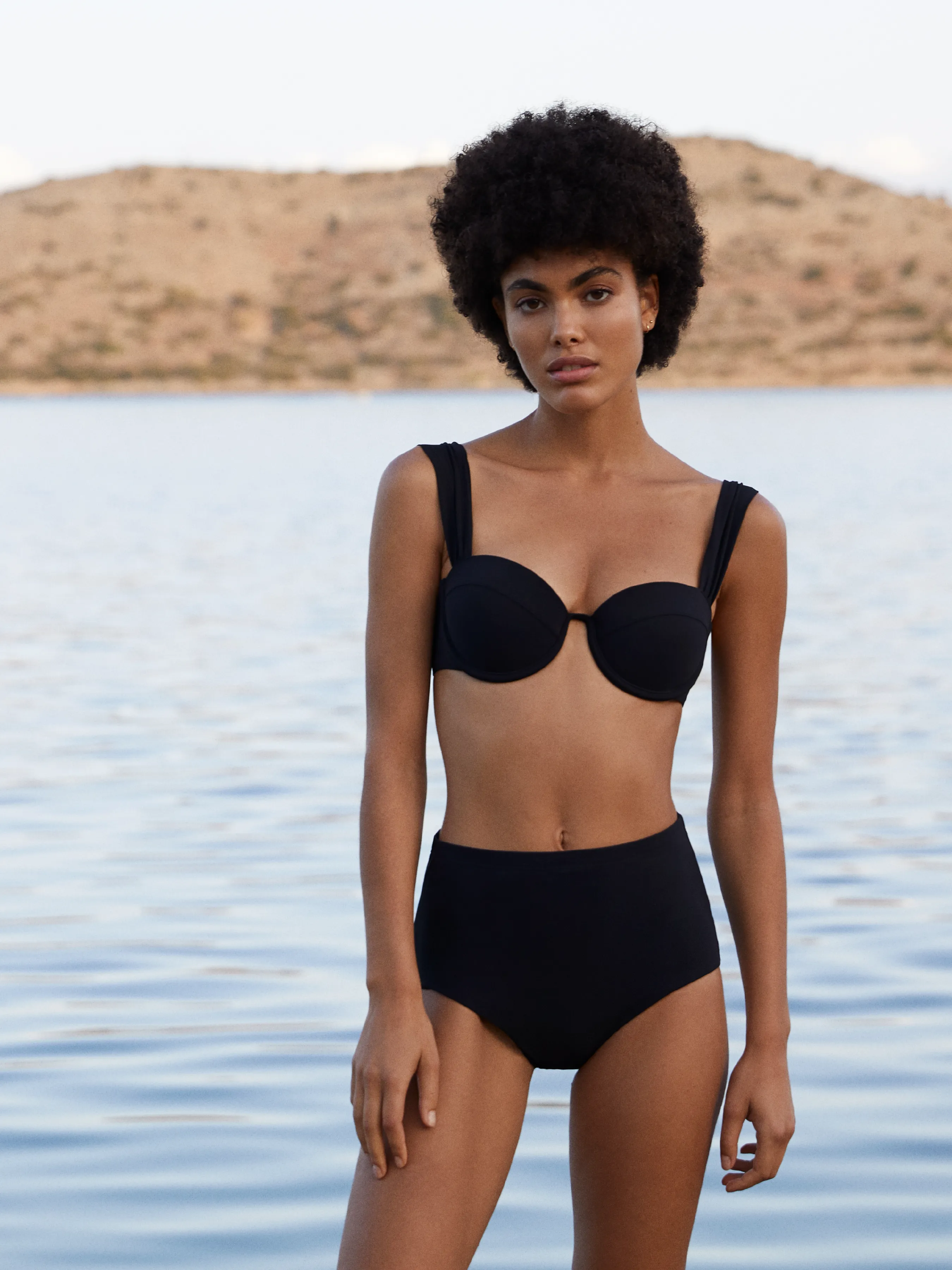 The Modern Bustier Bra - True Black