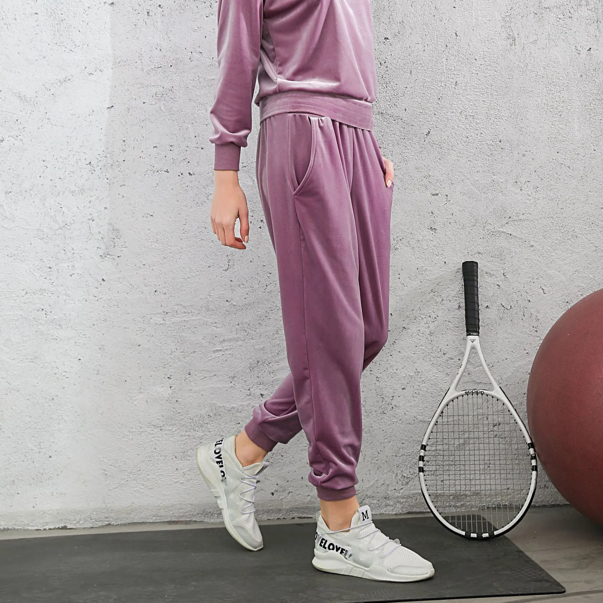 Velvet Elastic Cuffs Sweatpants